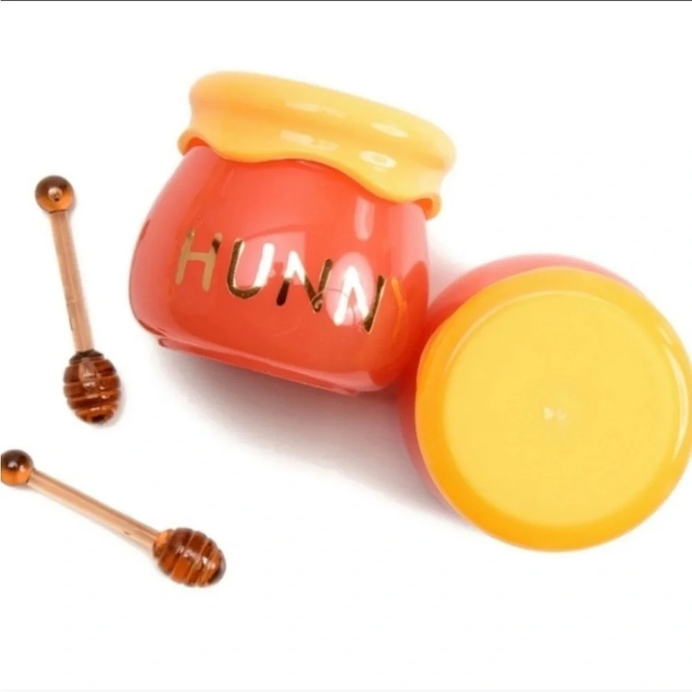 Hunny Pot Lip Care Kit Winnie the Pooh x Colourpop - Picture 3 of 10